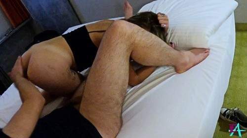 - Privatporno