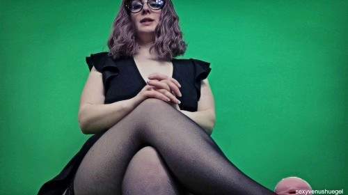 sexyvenushuegel - Mit Simones Ficker im Takt 1 - Privatporno