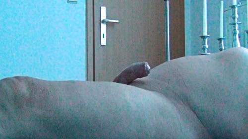 MarcusPollack - Elektrobehandlung für Schwanz und Eier mit Herrin Sandra 1 - Privatporno