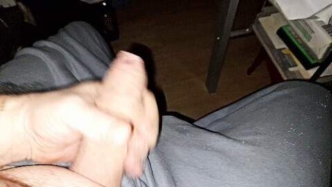 1551909 Video 7468007 500x281 - Privatporno