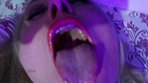 - Privatporno