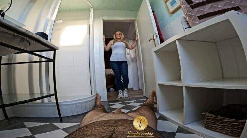 simplysophie - BBW 104kg - Plateau Schuh Trample bei User 1 - Privatporno