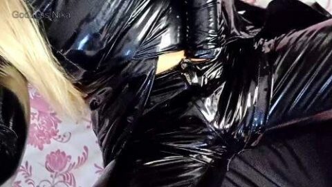 2424892 Video 7506783 500x281 - Privatporno