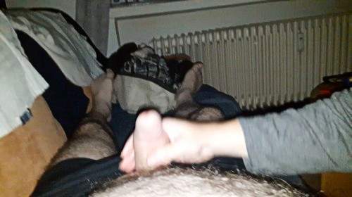Blasflittchen - Handjob - ich machs auch dir 1 - Privatporno