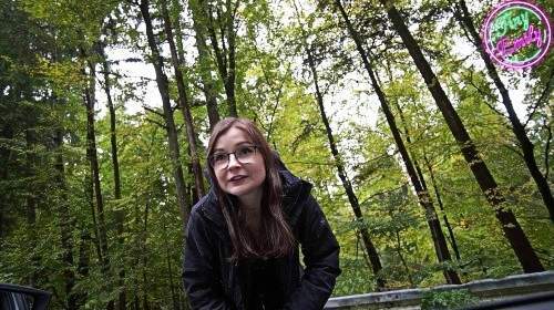 TinyEmily - Das ist mir noch NIE passiert!!!! Einfach Stehen Gelassen nach dem Ficken 1 - Privatporno
