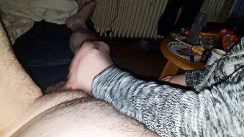 Blasflittchen - gemein aber ehrlich den Hauspimmel gewichst 1 - Privatporno