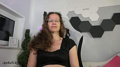AnnikaRose - Über deinen beschnittenen Pimmel lustig machen! 1 - Privatporno