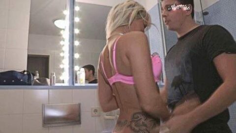 2352826 Video 7634585 500x281 - Privatporno