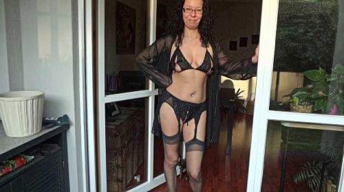 naturalchris - Notgeile Nylon Schlampe - Fremdfick mit dem Nachbar 1 - Privatporno