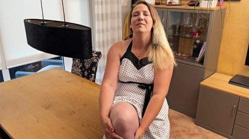 Julia-Winter - Fotze geleckt und Analcreampie für mich! 1 - Privatporno
