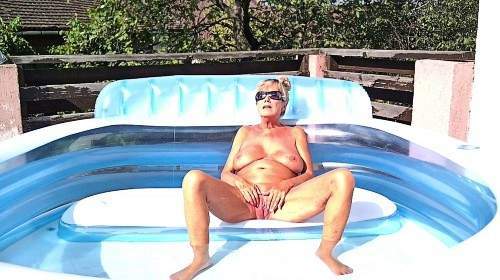 - Privatporno