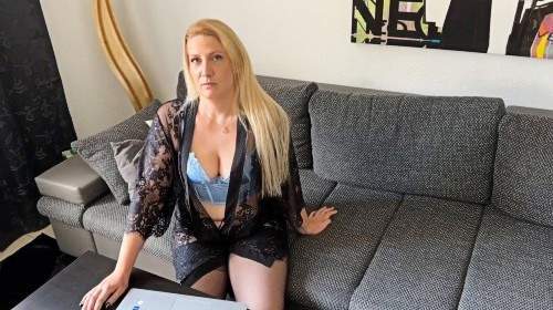 Julia-Winter - Livecam Session Abbruch - Ich brauchte einen realen Schwanz 1 - Privatporno