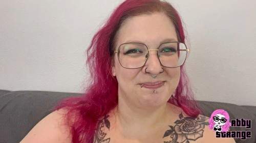 Abby-Strange - Feuchte Pussy, weit gespreizt! 1 - Privatporno