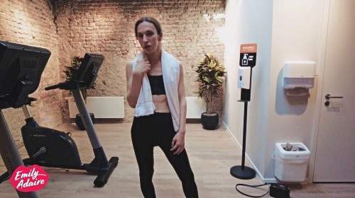 EmilyAdaireTS - Das war’s wohl mit den guten Vorsätzen! Blank gefickt statt im Gym zu trainieren! 1 - Privatporno