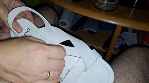 Blasflittchen - Sperma Sandale 1 - Privatporno