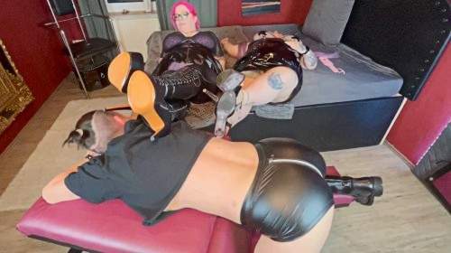 - Privatporno